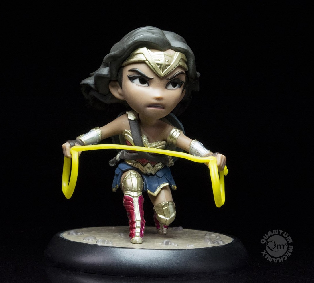 Quantum Mechanix DC Comics Wonder Woman Justice League Q-Fig